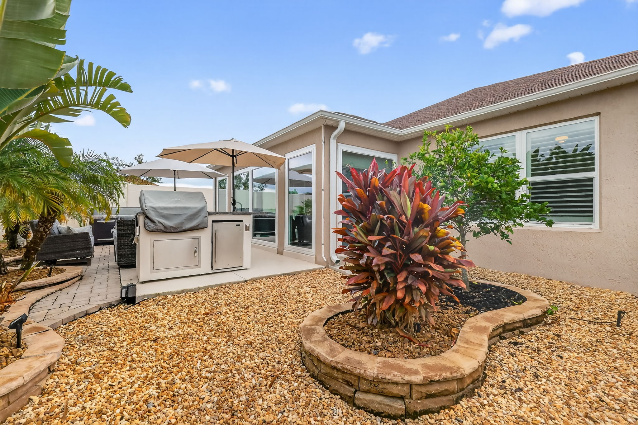 Rear Stoned Planting Bed