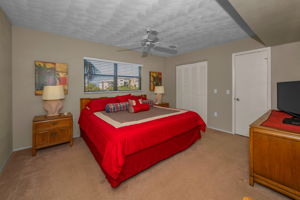 Master Bedroom1a