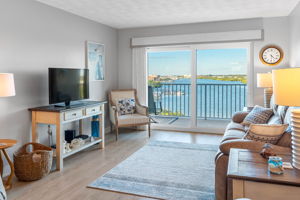 Turnkey Condo - Ready To Move In.