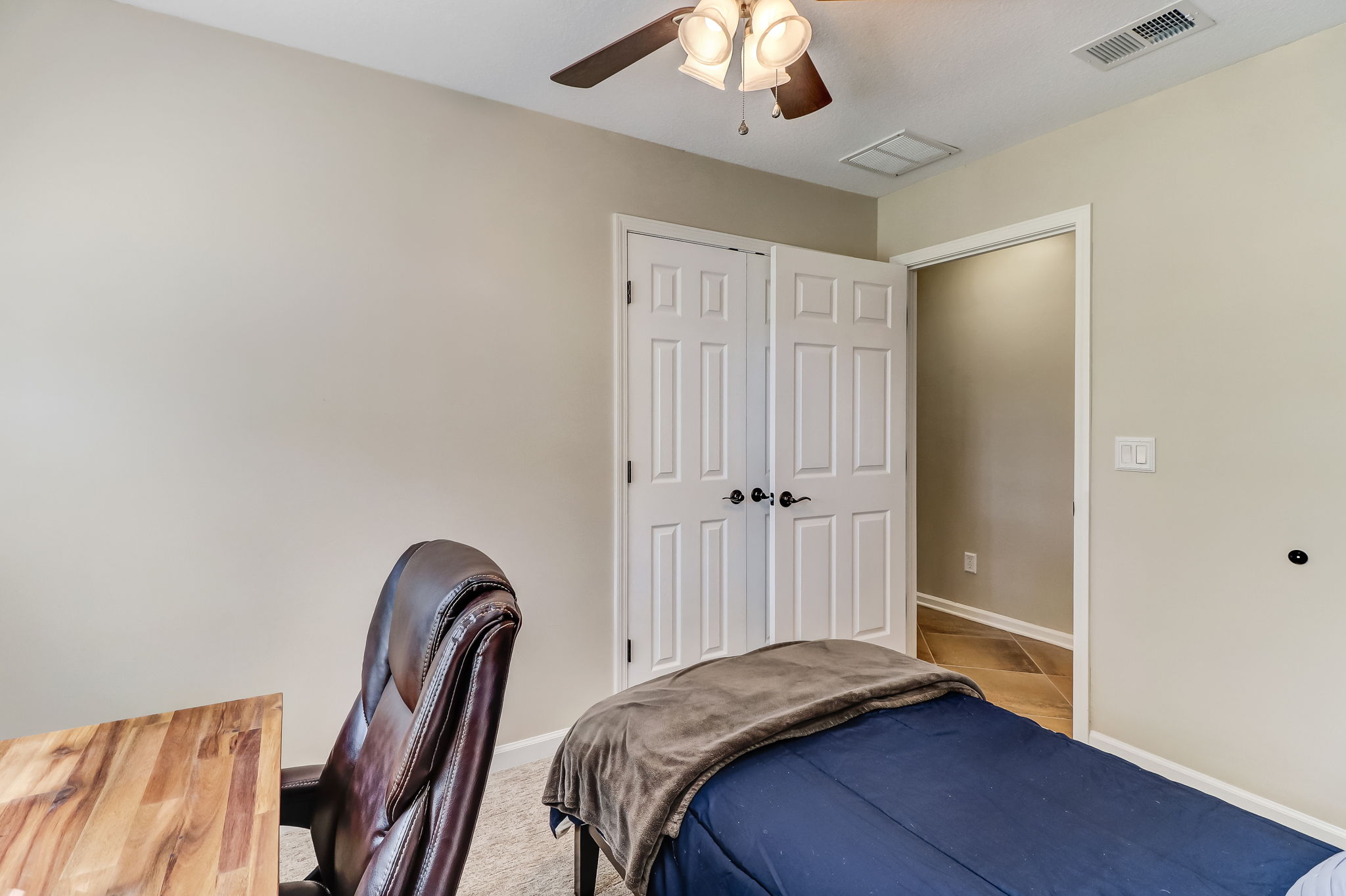 Egan's Bluff Pool Home ECVT