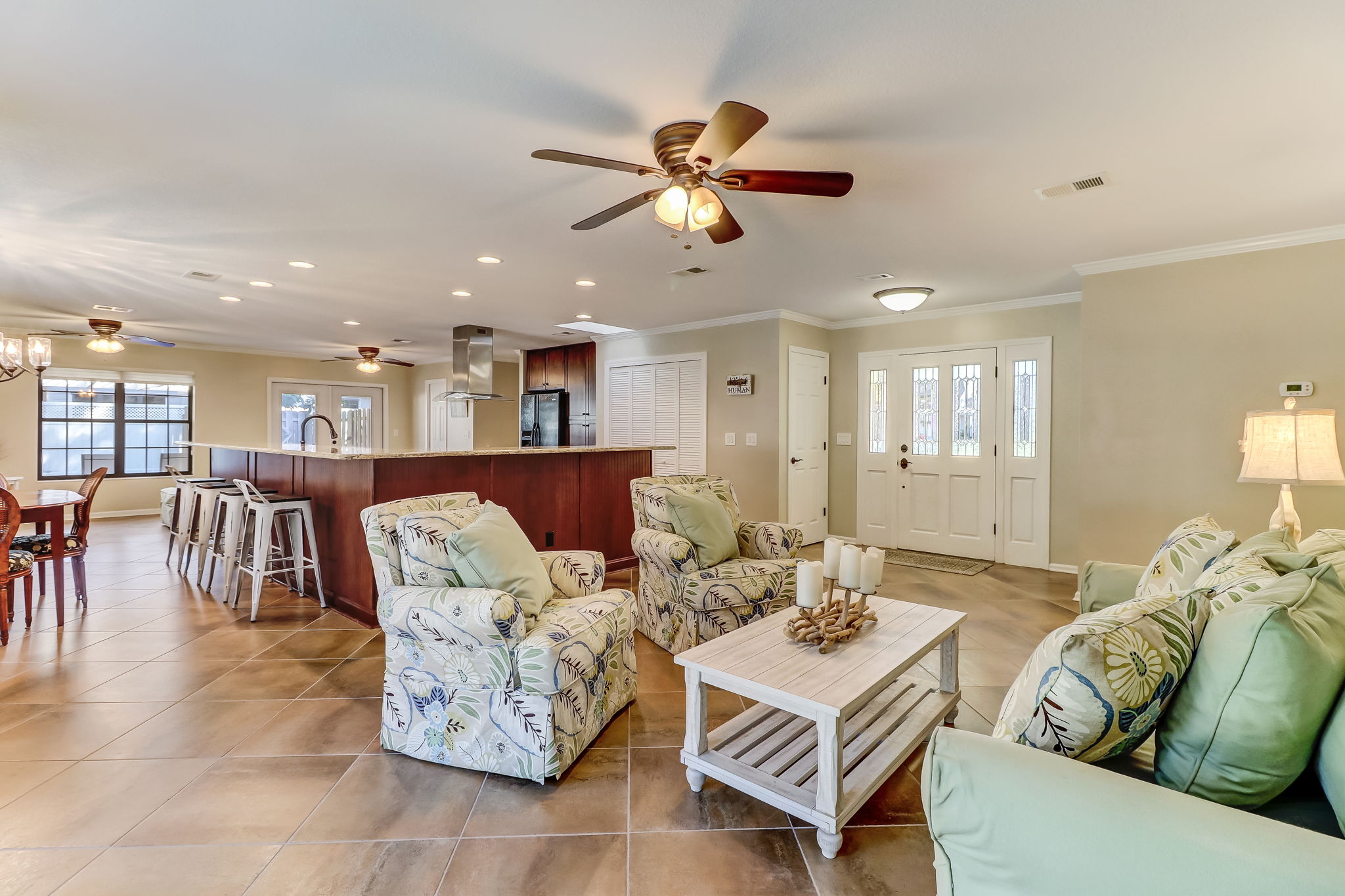 Egan's Bluff Pool Home ECVT