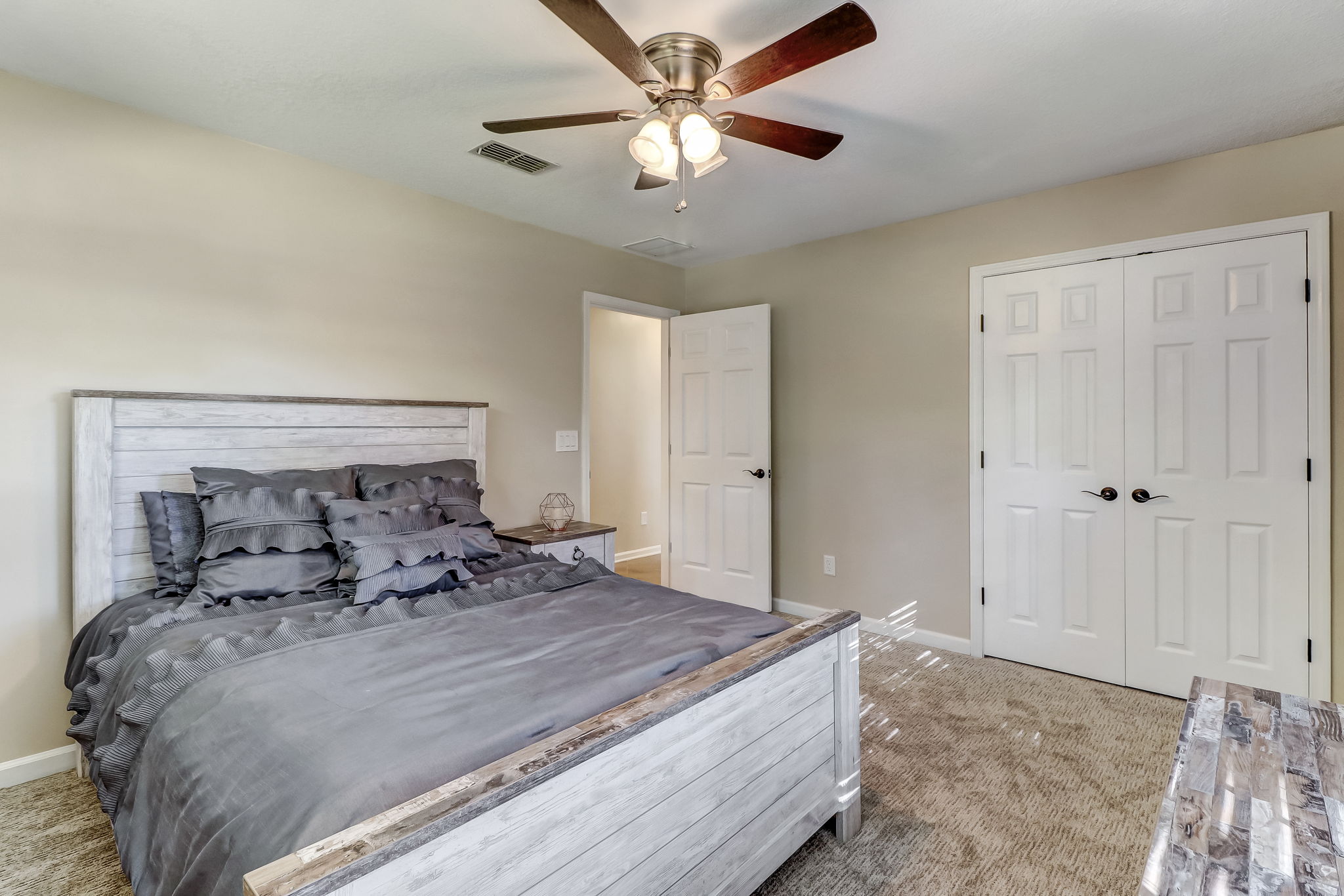 Egan's Bluff Pool Home ECVT