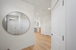 NW 18th Ave-0706-009.jpg