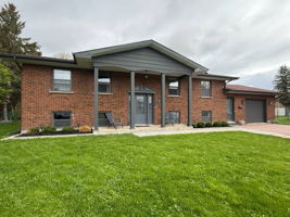  Photo 0
