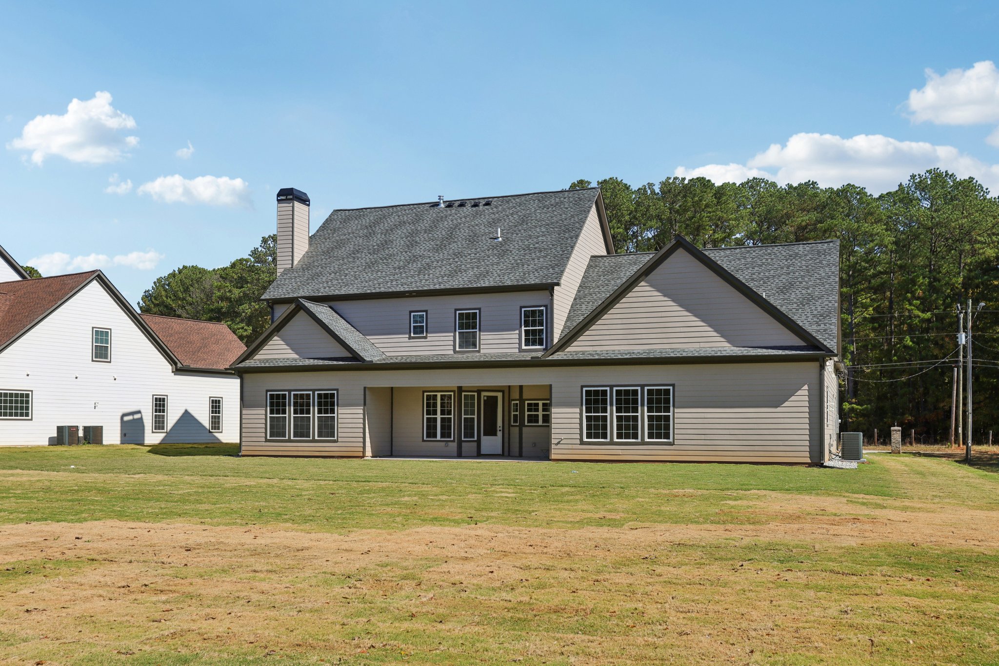 Pucketts Dr SW-S0111-009.jpg