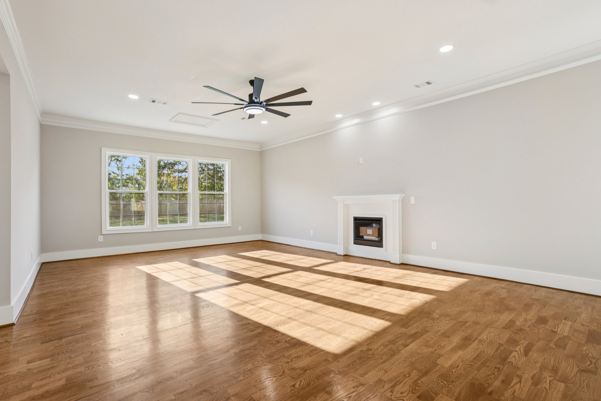 Pucketts Dr SW-S0611-005.jpg