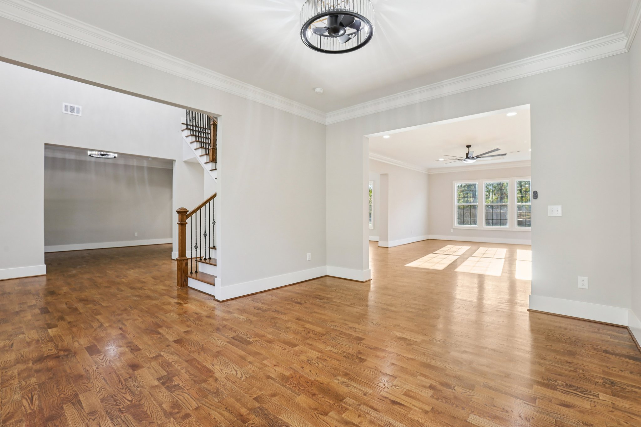 Pucketts Dr SW-S0611-018.jpg