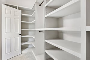 Pucketts Dr SW-S0611-033.jpg