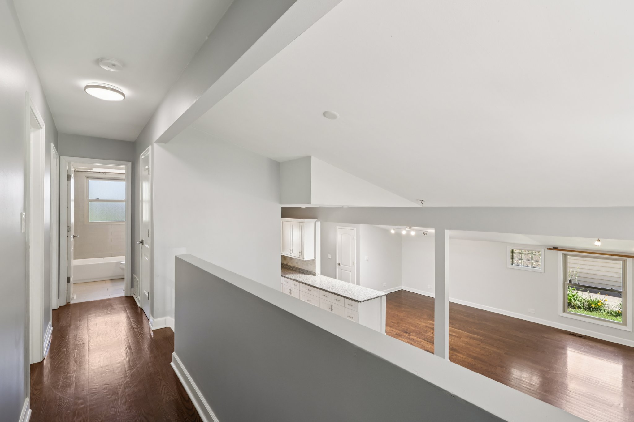 7th St-S2108-016.jpg