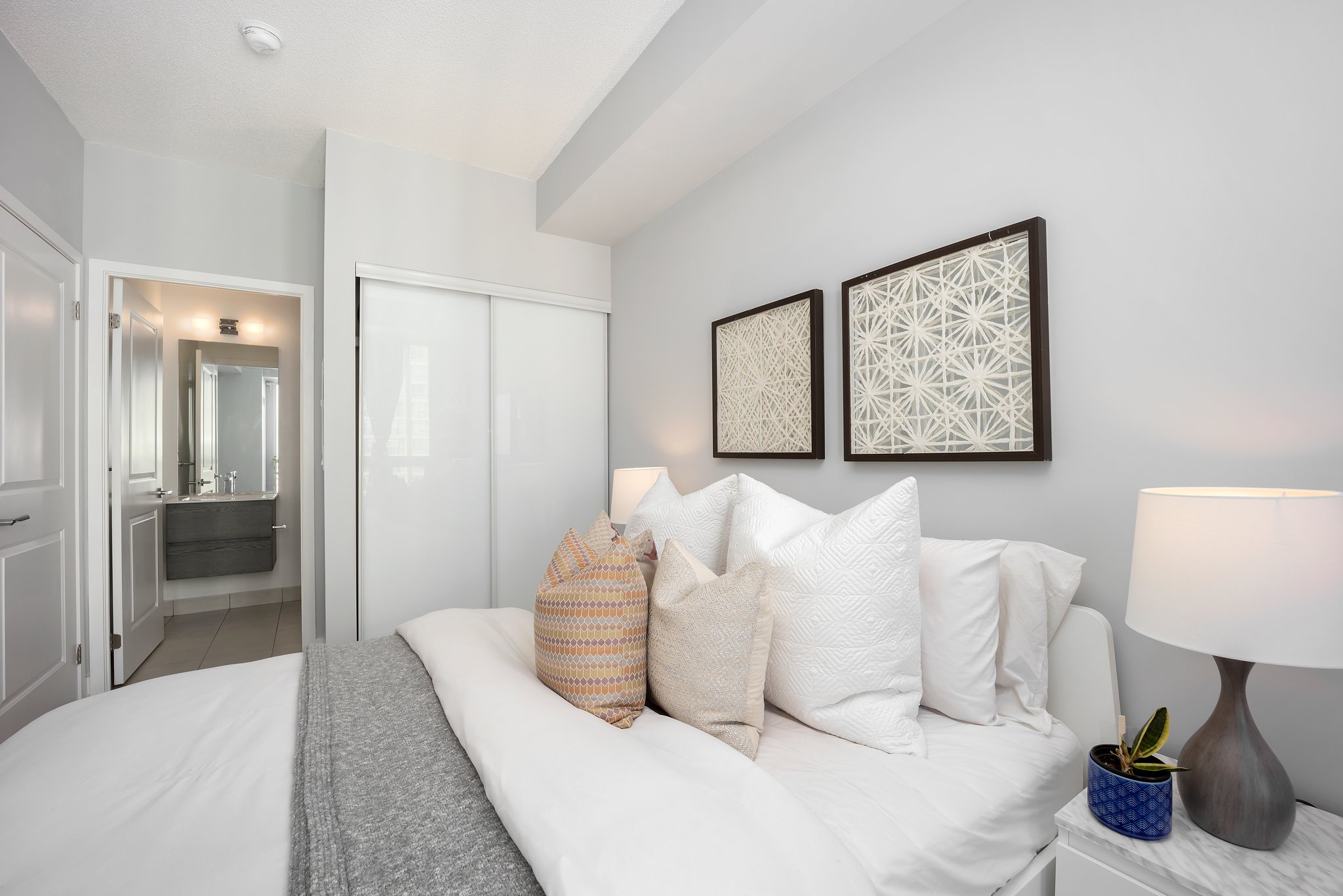 Toronto property showcase — delivered property photograph 14