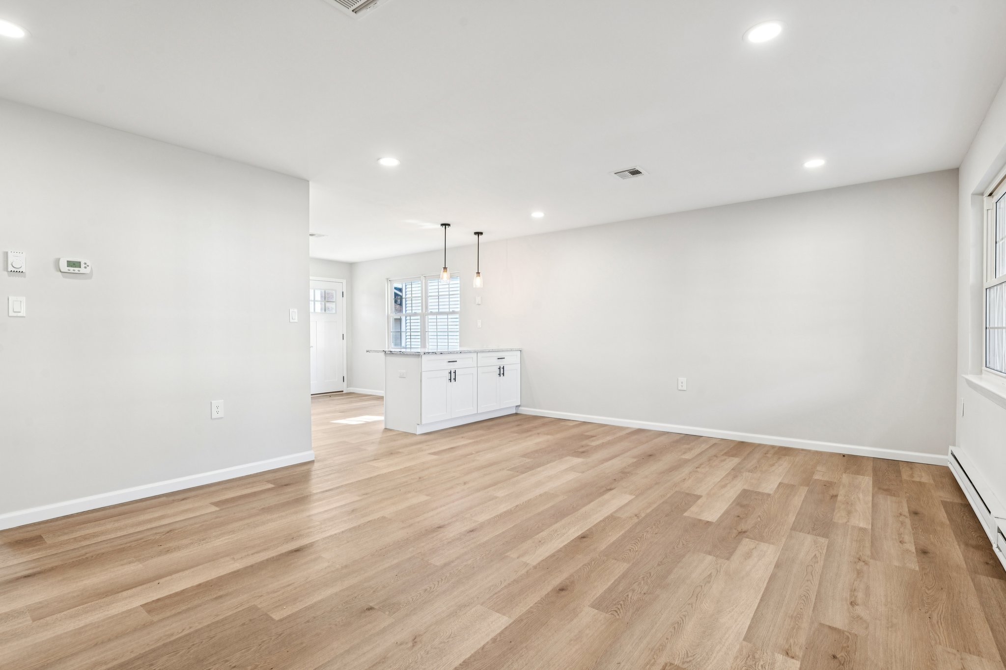 Canterbury Dr-S0612-006.jpg