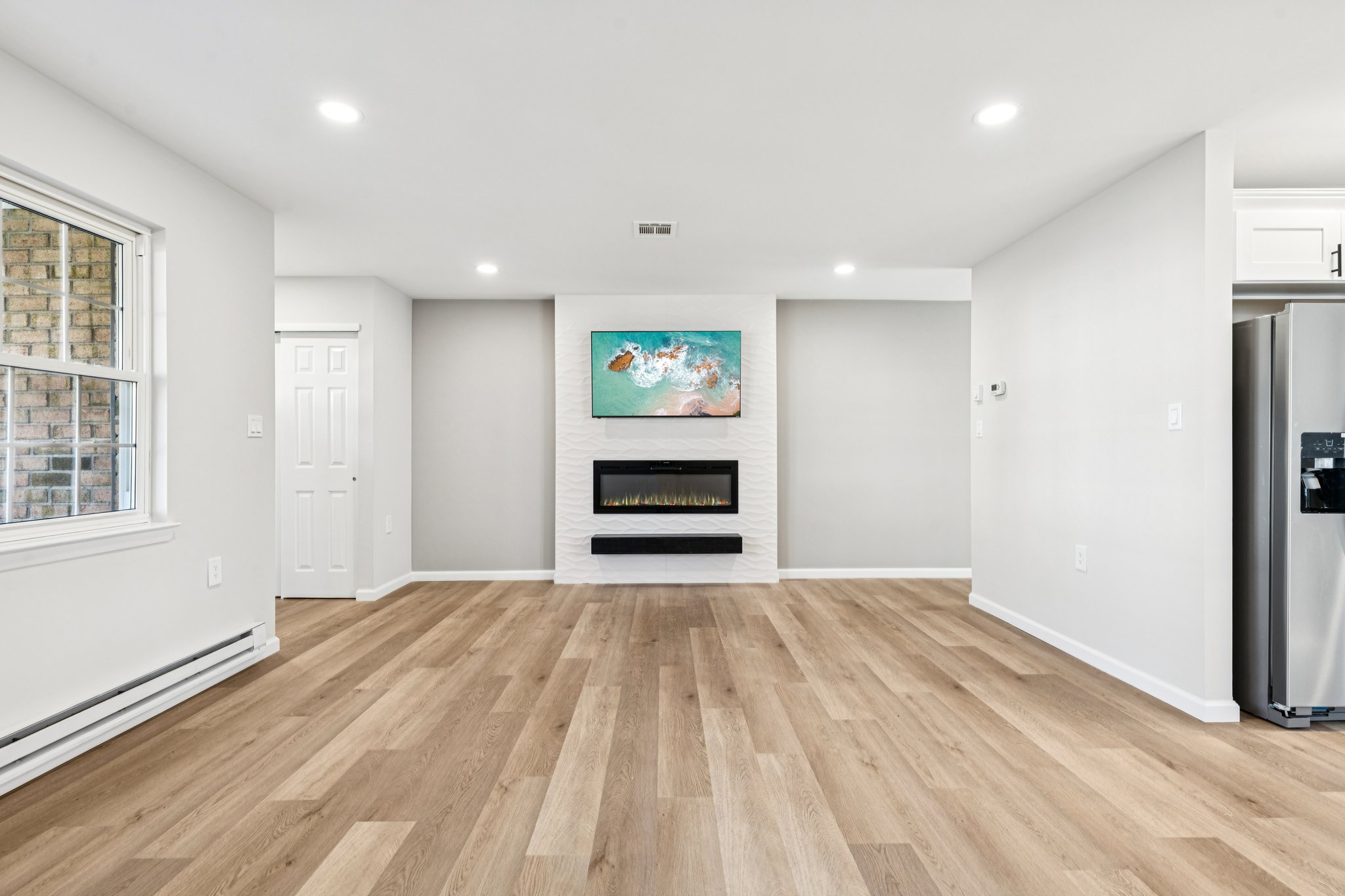 Canterbury Dr-S0612-008.jpg