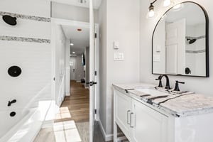 Canterbury Dr-S0612-017.jpg