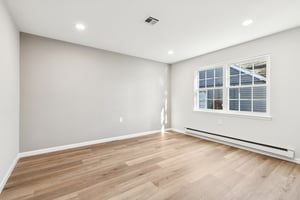 Canterbury Dr-S0612-018.jpg