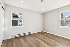 Canterbury Dr-S0612-021.jpg