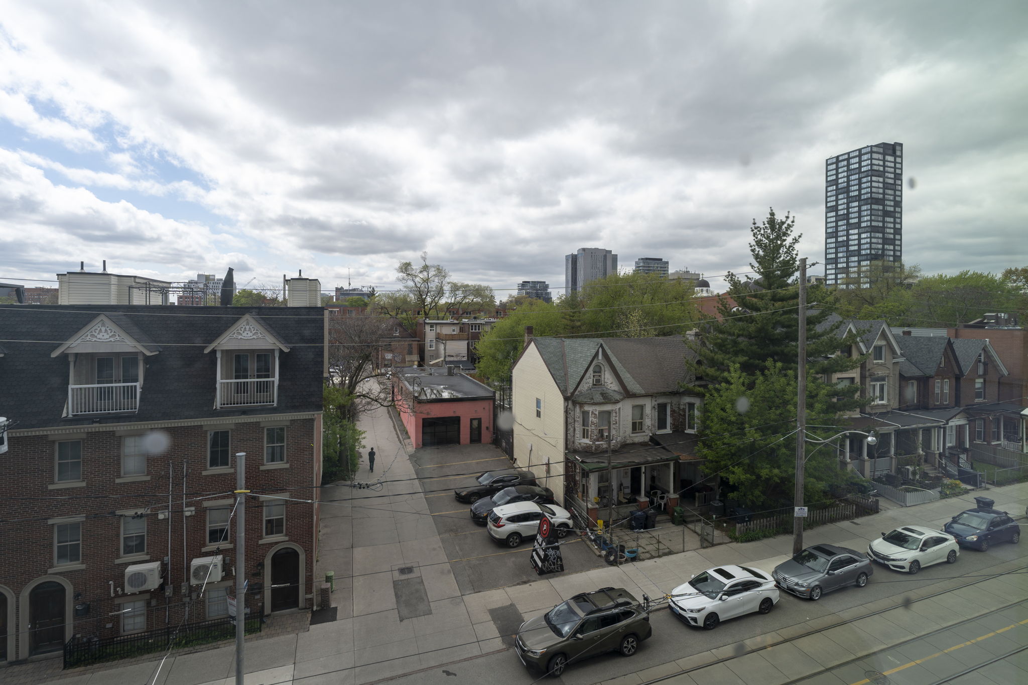  Photo 32