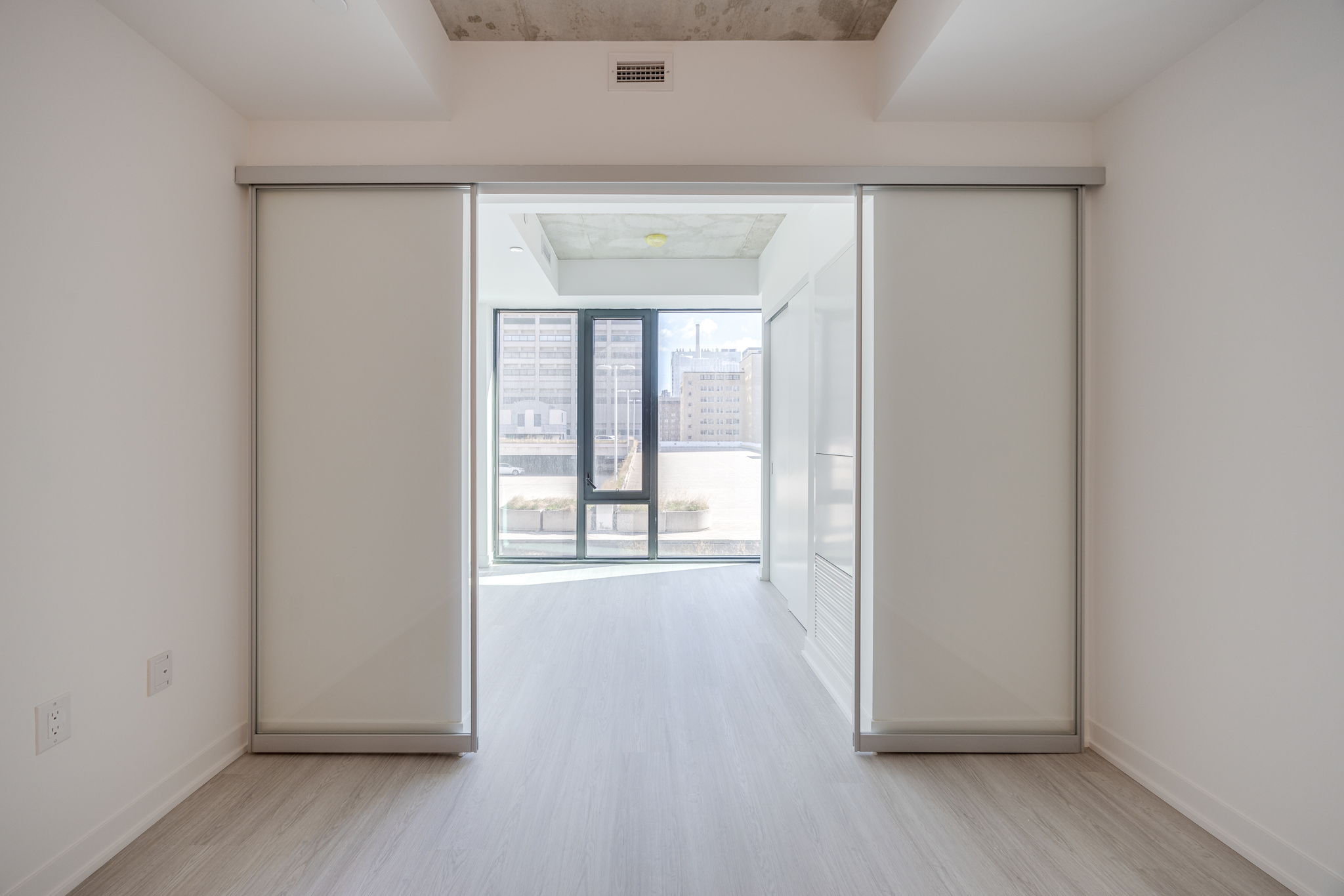 Toronto property showcase — delivered property photograph 14