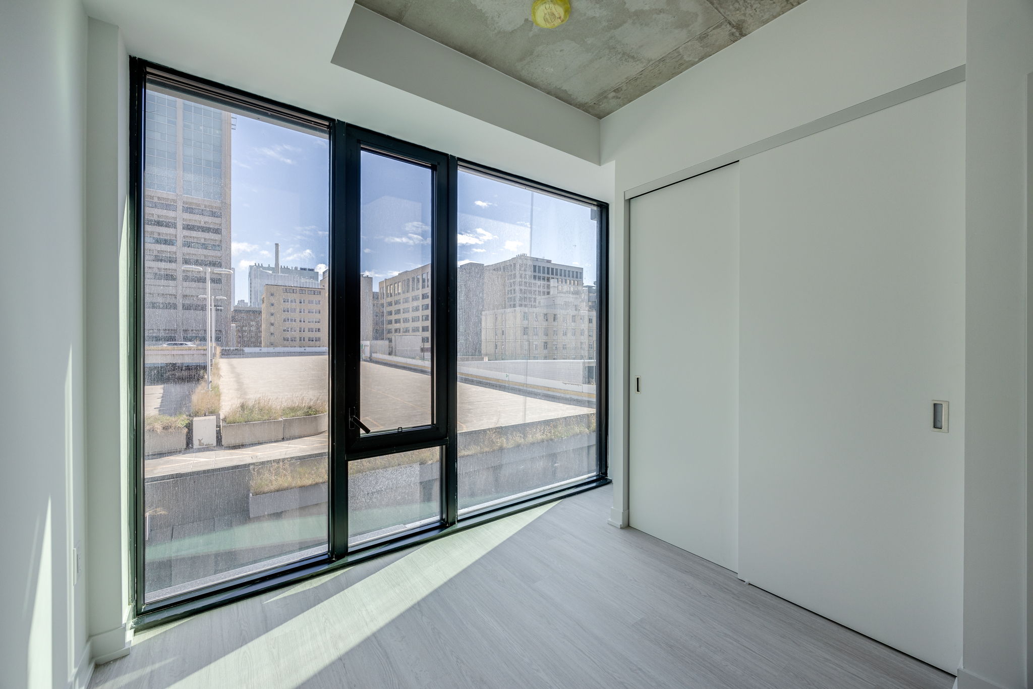 Toronto property showcase — delivered property photograph 16
