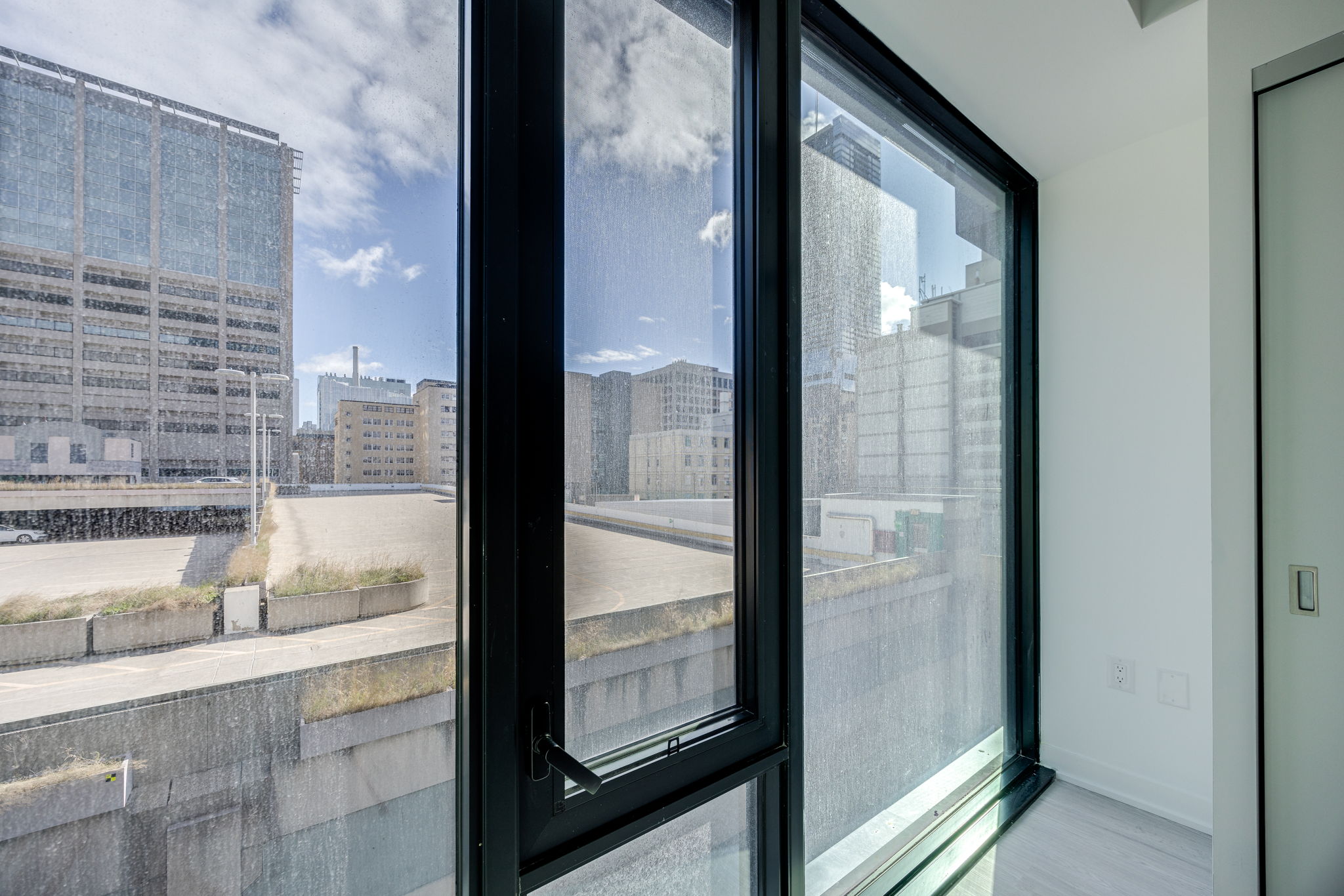 Toronto property showcase — delivered property photograph 19