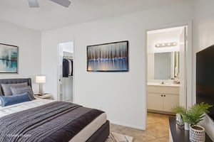 195 N Cottonwood St #21_015 virtually staged.jpeg