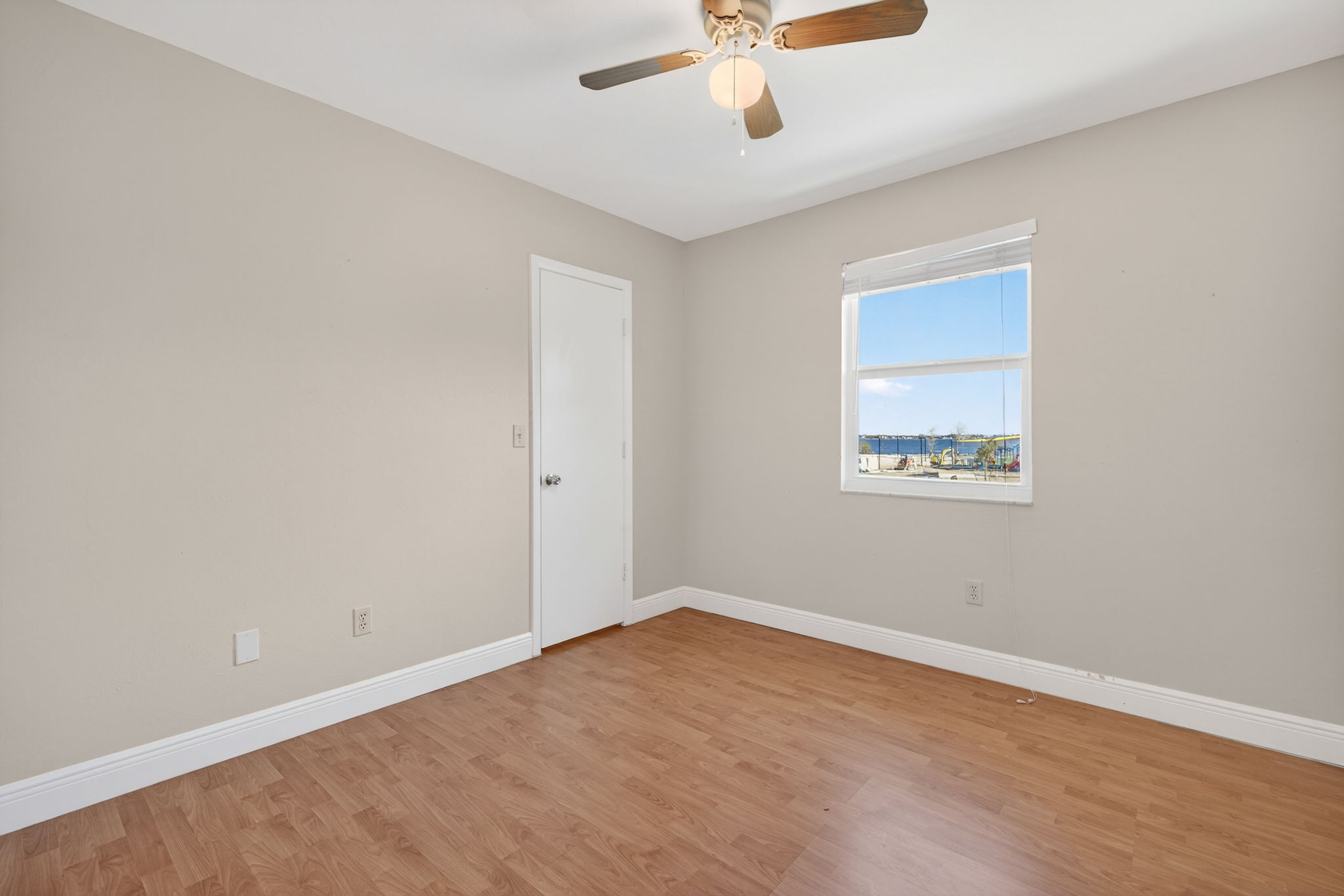 Guest Bedroom 1 - 1 of 2