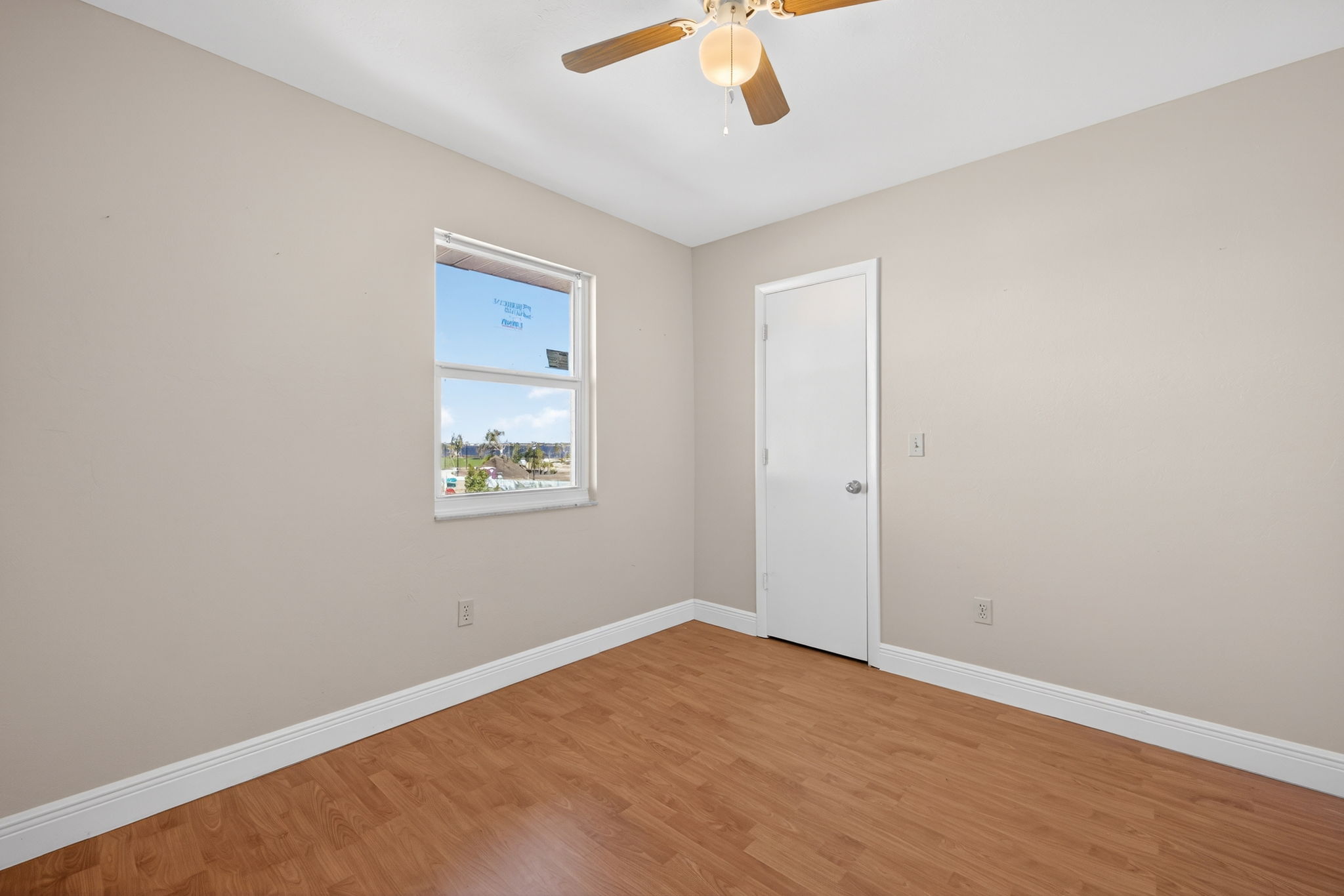 Guest Bedroom 2 - 1 of 2