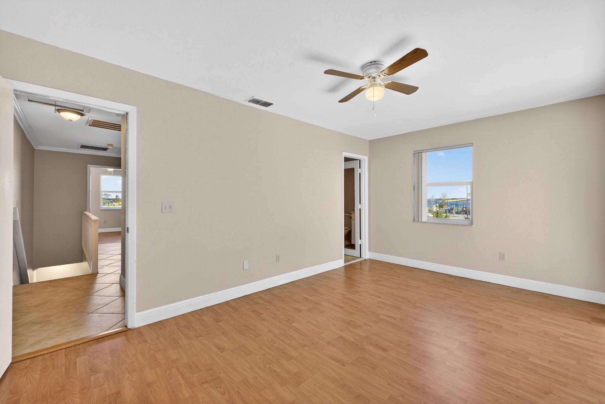 Primary Bedroom 4 of 4