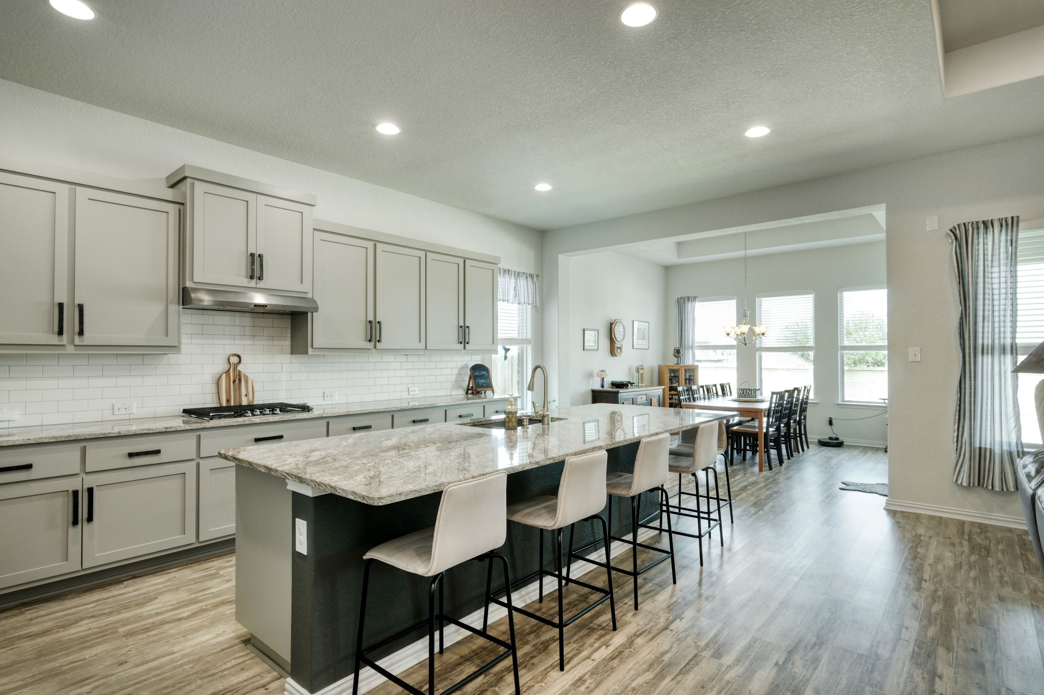 Dining Room/Kitchen