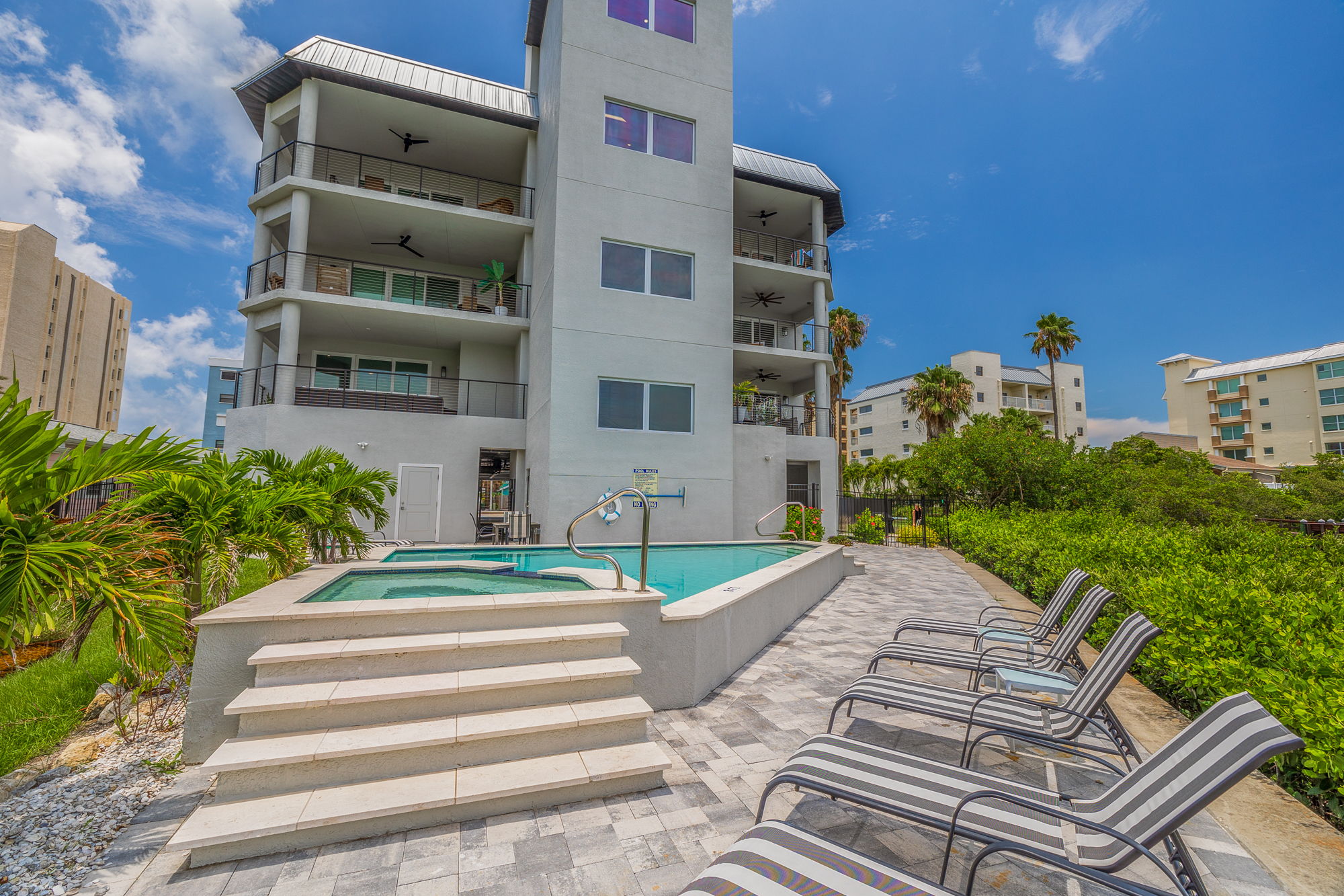 AB3_19505 Gulf Blvd Unit 205-31
