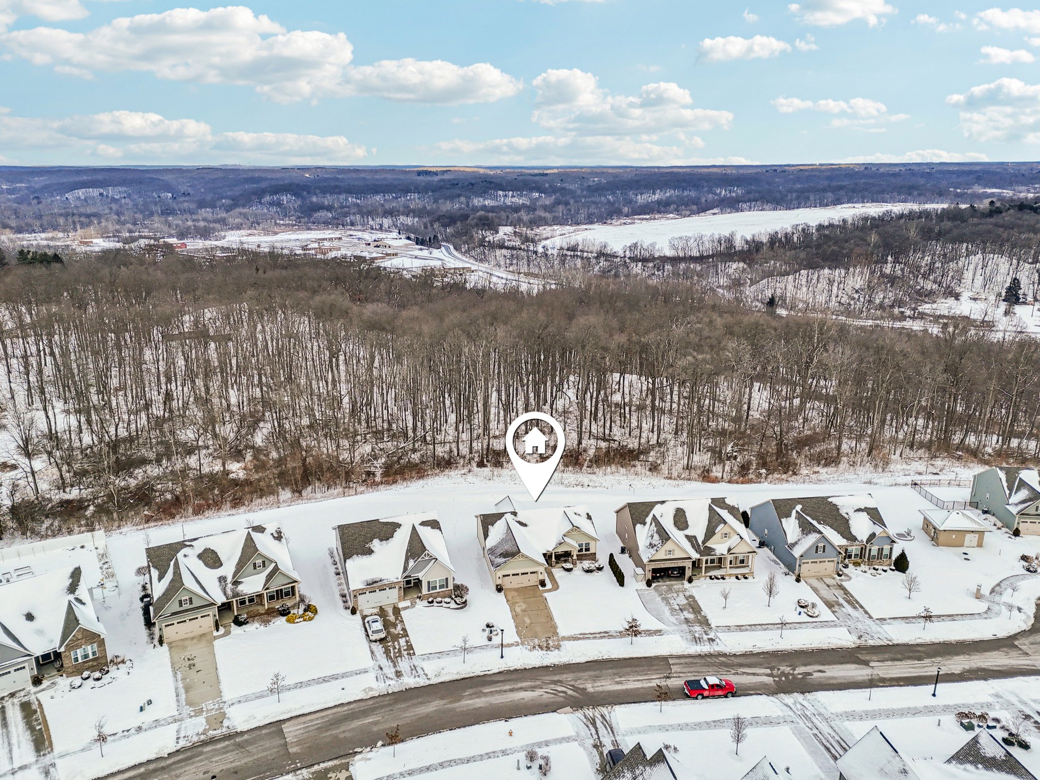 E Woodland Dr-S0301-040r.jpg