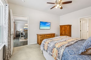 E Woodland Dr-S0301-022.jpg