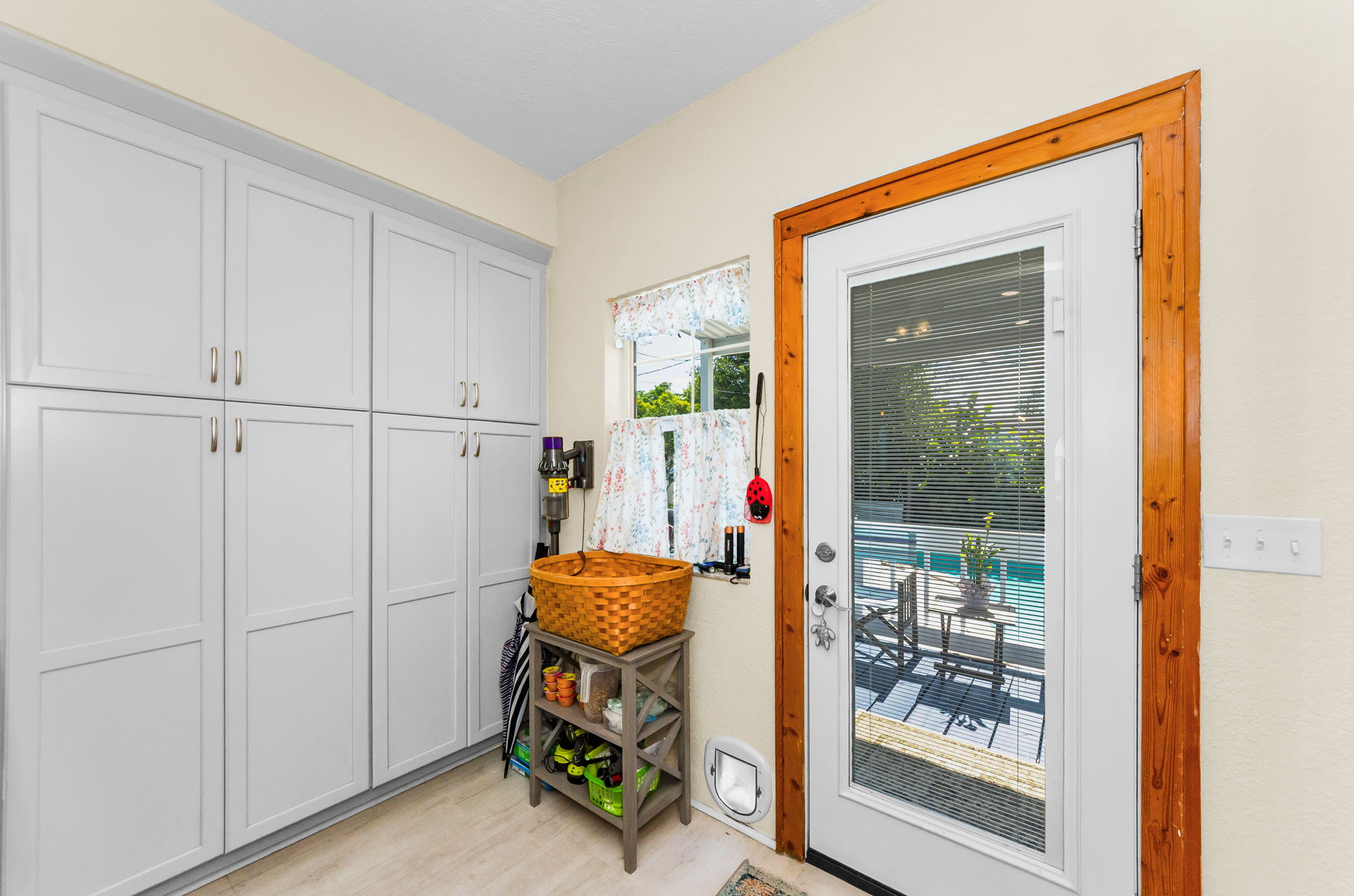 Kitchen Nook 1