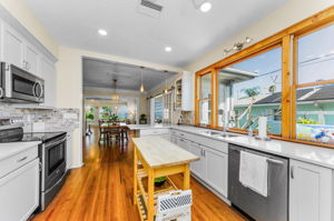 Kitchen 8