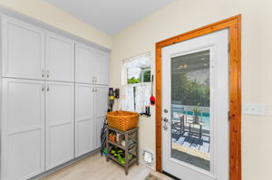 Kitchen Nook 1