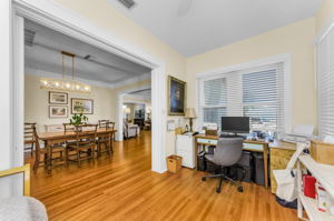 Office 1b