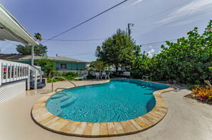 Pool 4