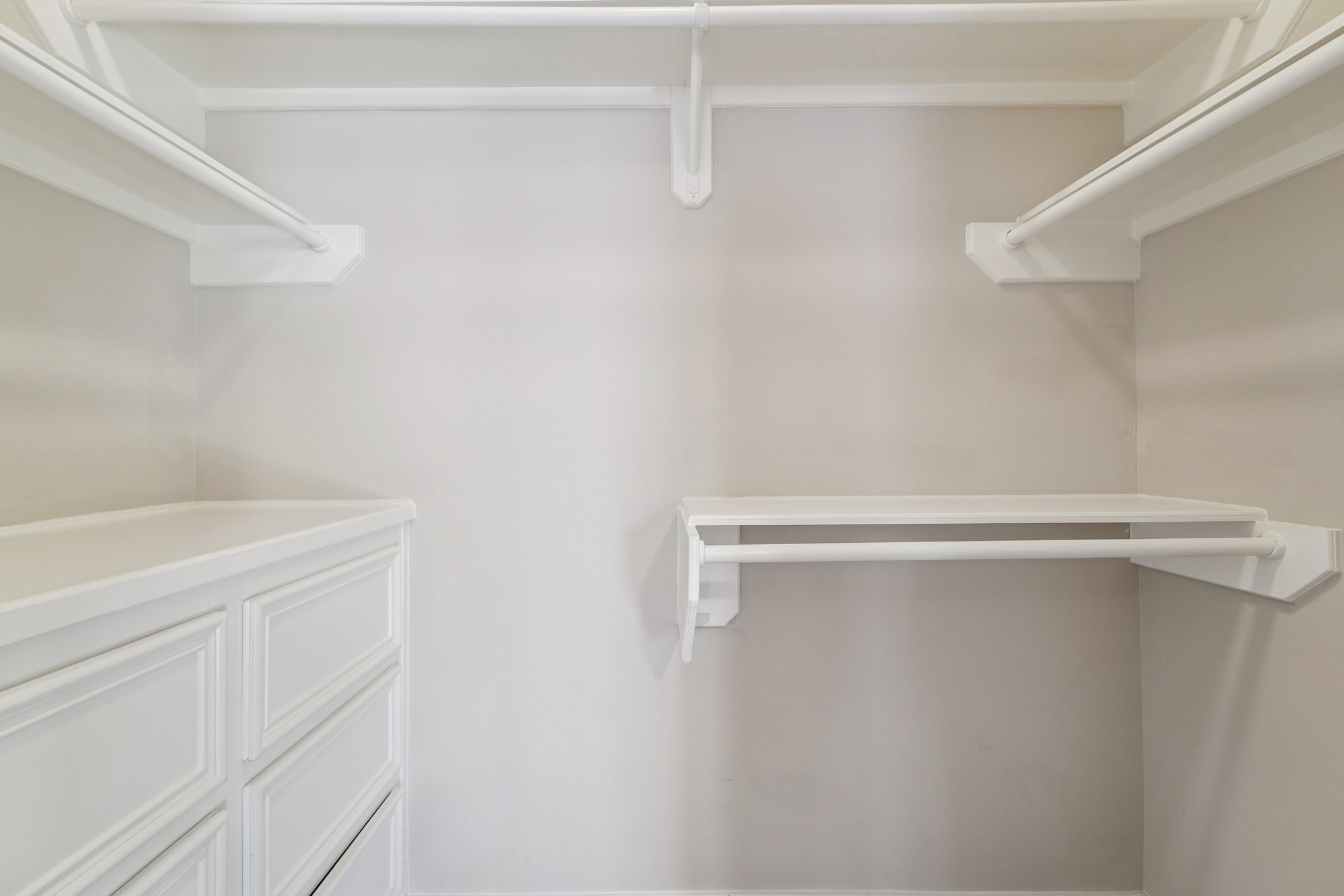 W Clay St-L2801-047.jpg