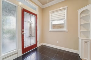 W Clay St-L2801-003.jpg