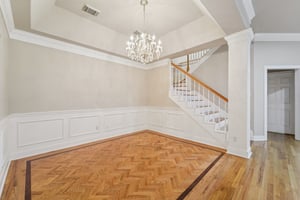 W Clay St-L2801-014.jpg