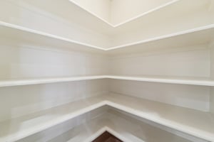 W Clay St-L2801-020.jpg