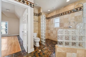 W Clay St-L2801-036.jpg