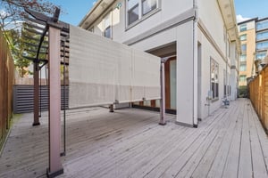 W Clay St-L2801-061.jpg