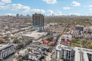 W Clay St-L2801-072.jpg