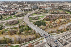 W Clay St-L2801-073.jpg