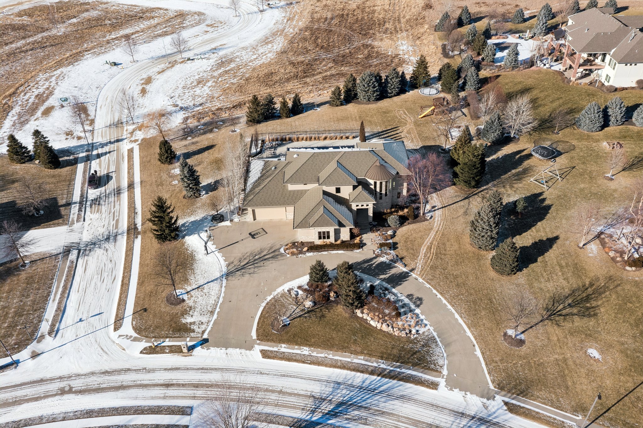 7932 - 19510 Camden Ave_012.jpg