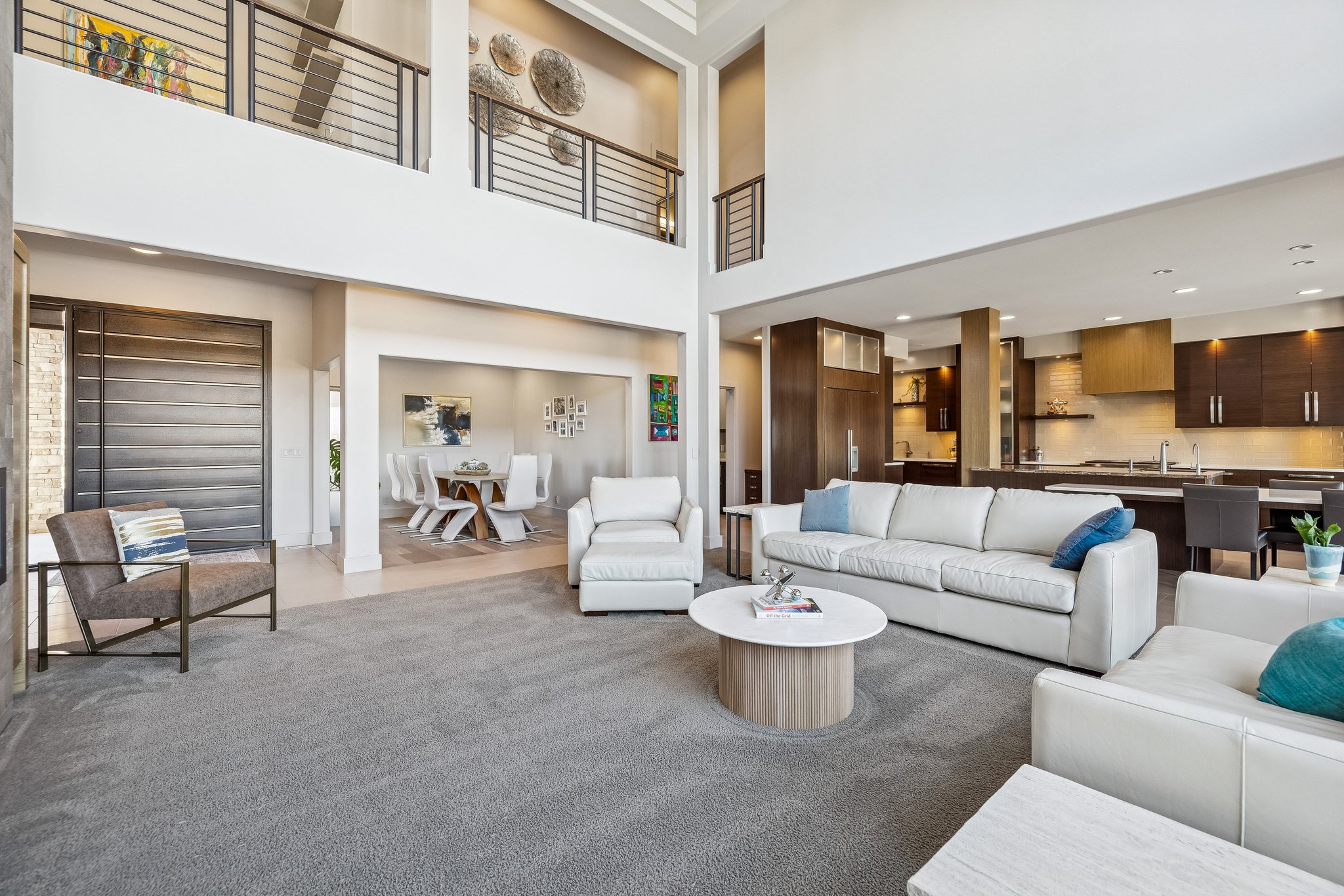 7932 - 19510 Camden Ave_008 (2).jpg