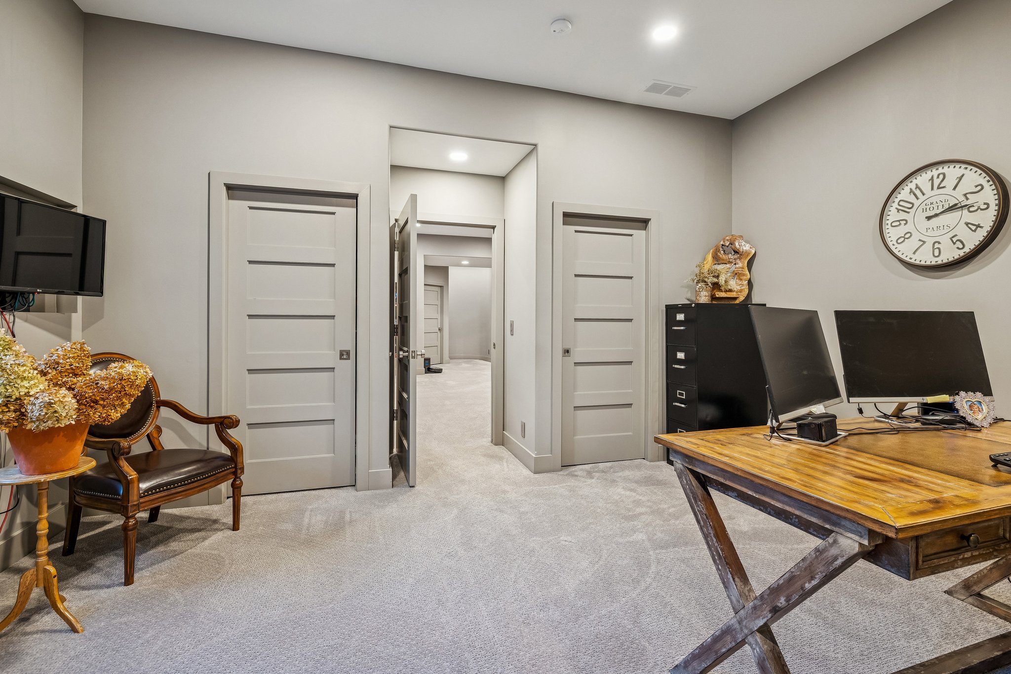 7932 - 19510 Camden Ave_037.jpg