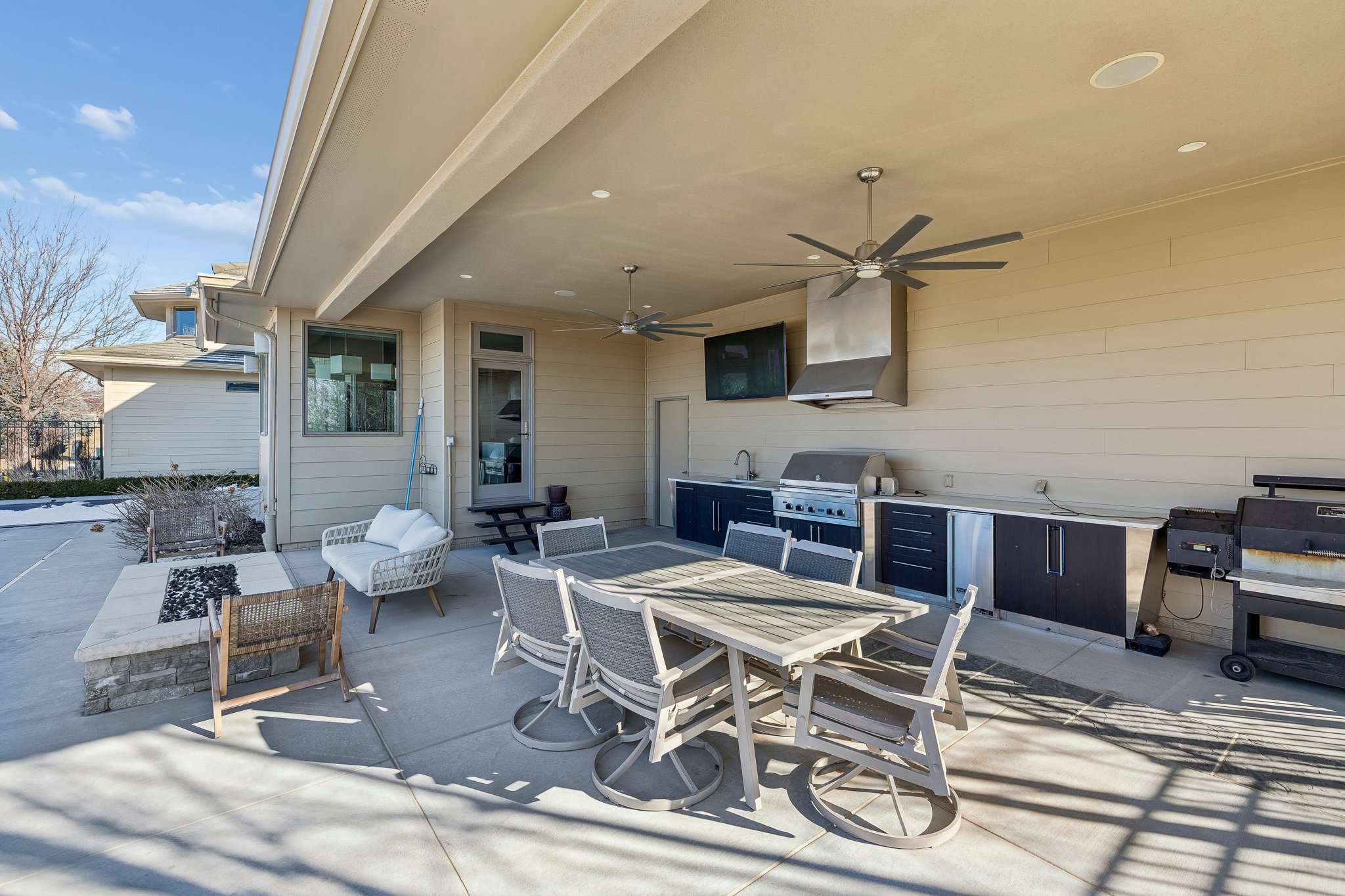 7932 - 19510 Camden Ave_046.jpg