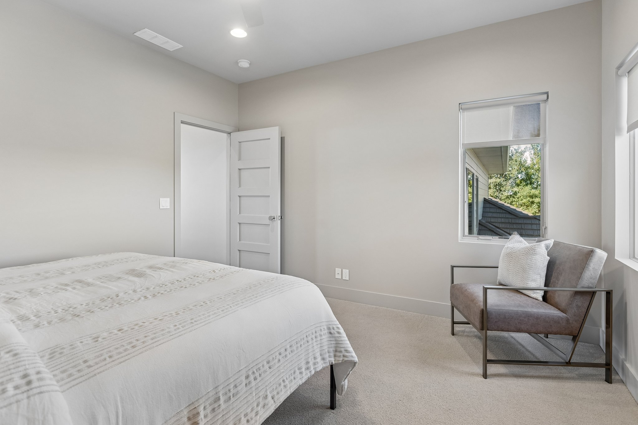 19510 Camden Ave_007 (2).jpg
