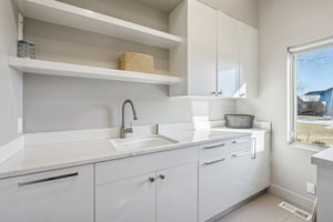 7932 - 19510 Camden Ave_022.jpg